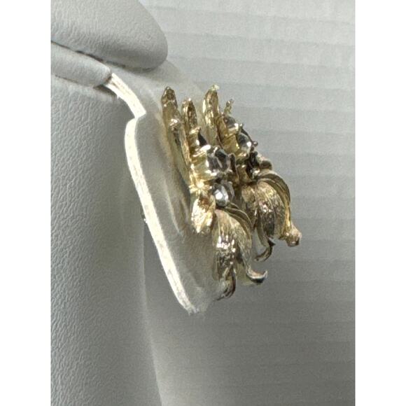 Vintage Coro stamped Spikey with rhinestone clip on earrings - Picture 9 of 10